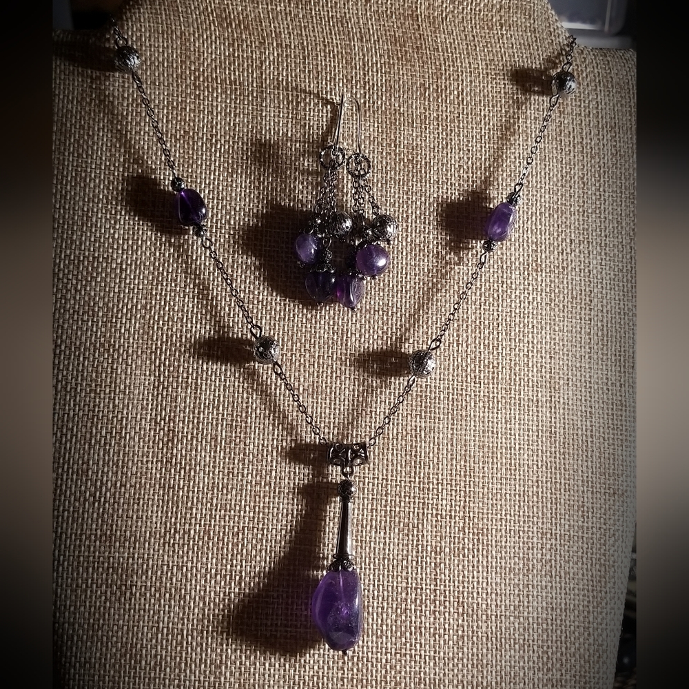Amethyst 2pc necklace and earring set